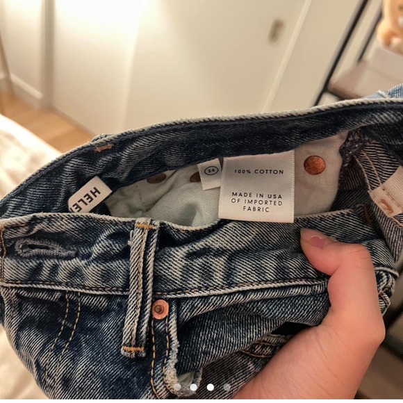 GRLFRND Helena Distressed Straight Leg Jeans - like new condition - Picture 2 of 4